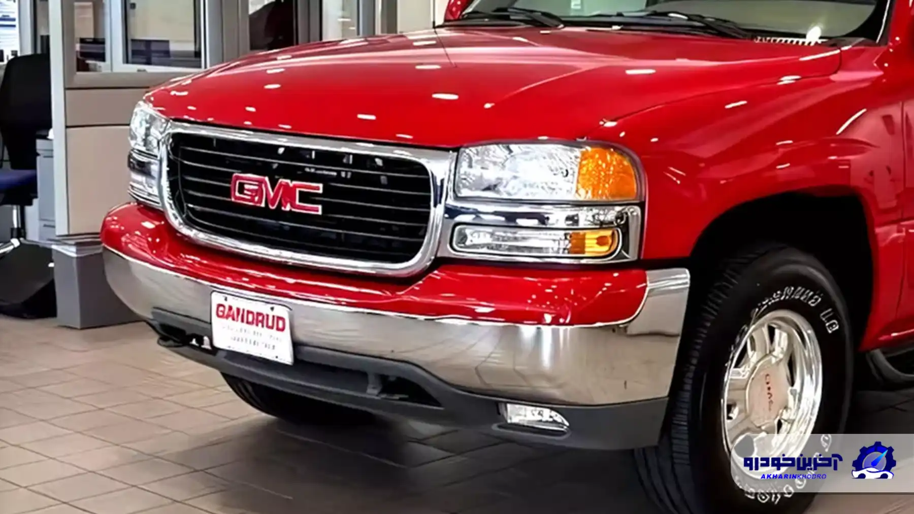 ۲۳ ساله اما خیلی کم کار ؛ فروش جی ام سی یوکان مدل ۲۰۰۲ با قیمت ۳.۵ میلیارد تومان