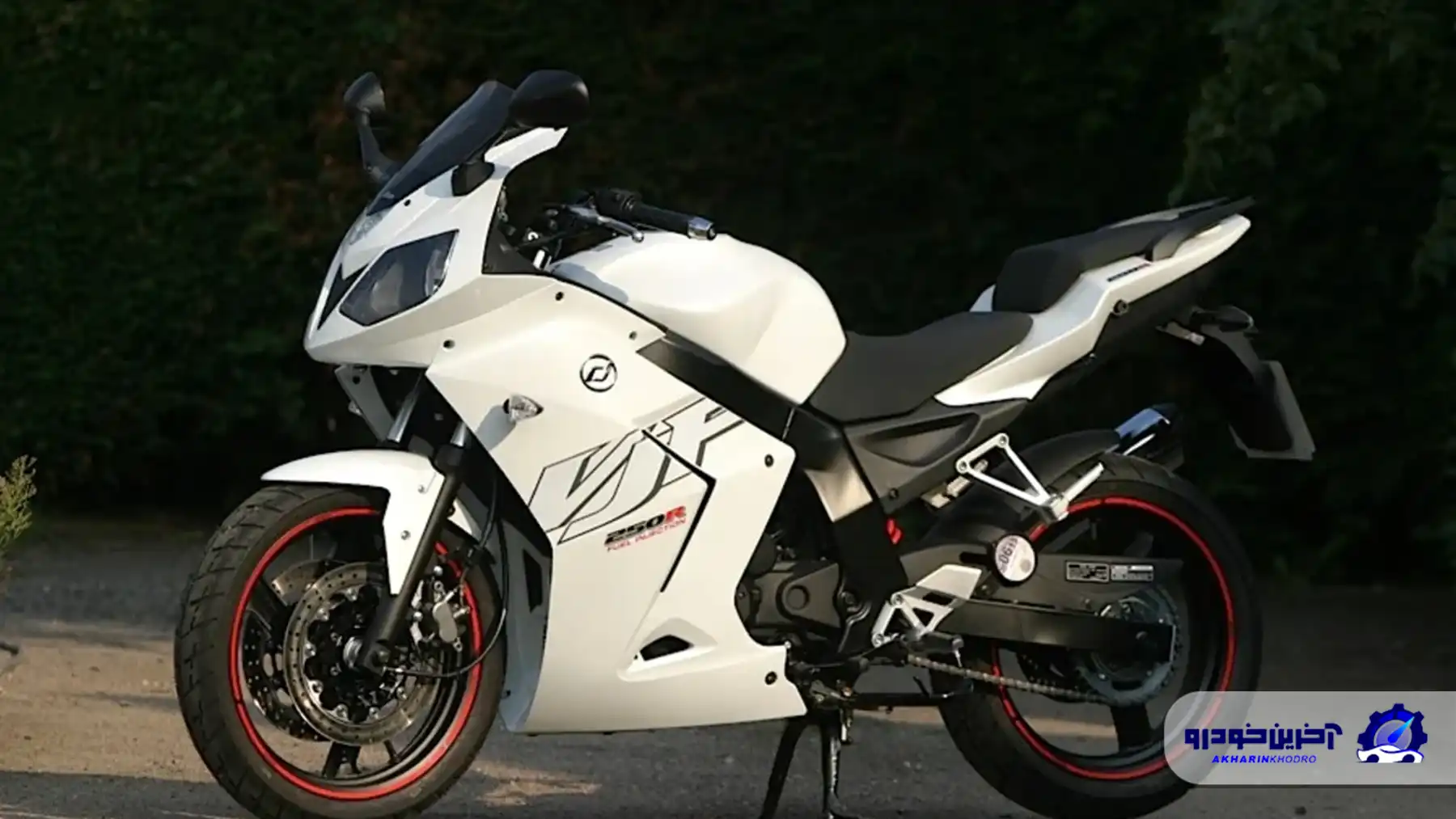 موتور هوسکوارنا اسوار تپیلن 250 ؛ مشخصات فنی + امکانات